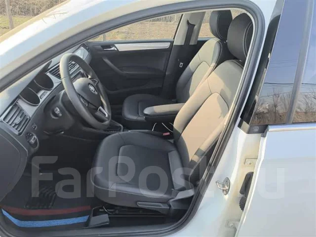 Skoda Rapid. �������, ��������, 1.5 (112��.�.), ������, 35 000����. ��, �/�. ��� ����� �� ������������ ����