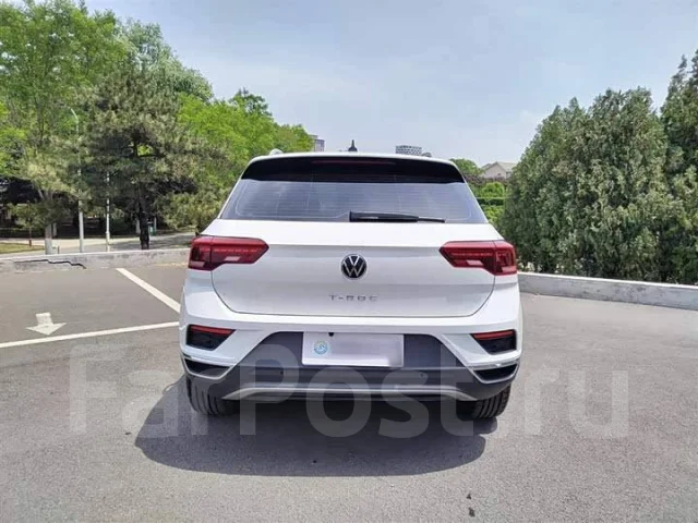 Volkswagen T-Roc. �������, ��������, 1.4 (150��.�.), ������, 39 000����. ��, �/�. ��� ����� �� ������������ ����