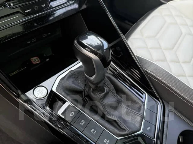 Volkswagen. �������, ��������, 1.4 (150��.�.), ������, 32 000����. ��, �/�. ��� ����� �� ������������ ����