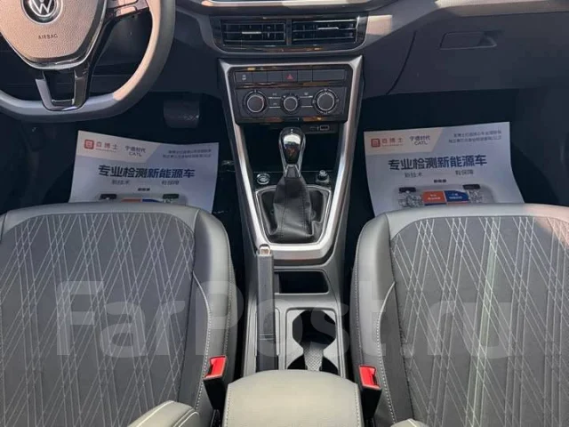Volkswagen T-Cross. �������, ��������, 1.4 (150��.�.), ������, 33 000����. ��, �/�. ��� ����� �� ������������ ����