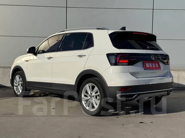 Volkswagen T-Cross. �������, ��������, 1.4 (150��.�.), ������, 33 000����. ��, �/�. ��� ����� �� ������������ ����