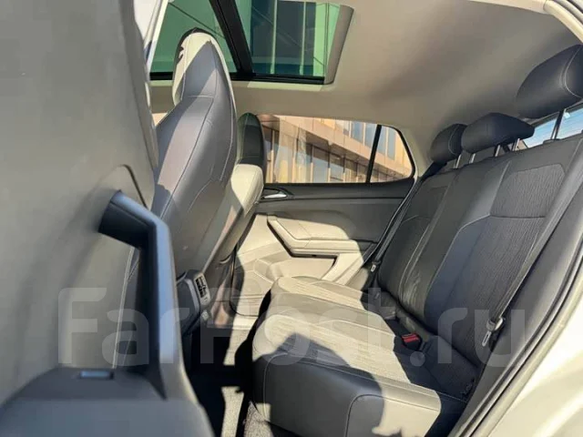 Volkswagen T-Cross. �������, ��������, 1.4 (150��.�.), ������, 33 000����. ��, �/�. ��� ����� �� ������������ ����