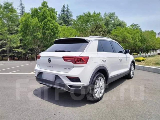 Volkswagen T-Roc. �������, ��������, 1.4 (150��.�.), ������, 35 000����. ��, �/�. ��� ����� �� ������������ ����