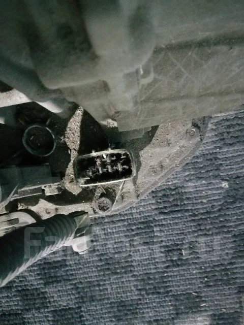 ���� Toyota Isis 30400-44010 3040044010 ����