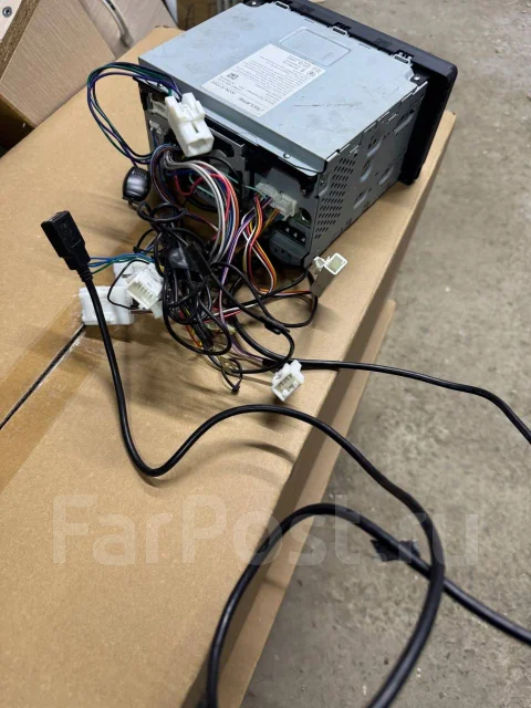 Eclipse AVN-R10W ����