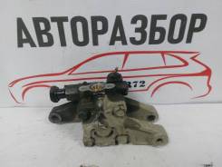 ����� �������������� Hyundai Solaris Hyundai-KIA 571004L000 571004L000 ����