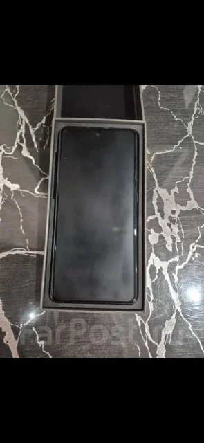 Samsung Galaxy S20 FE. �/�, �����, 3G, 4G LTE, 5G, Dual-SIM, NFC ����