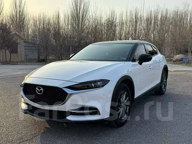 Mazda CX-4. �������, ��������, 2.0 (158��.�.), ������, 23����. ��, �/�. ��� ����� �� ������������ ����