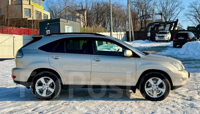 Lexus RX350. �������, 4wd, 3.5 (276��.�.), ������, 273 000����. �� ����