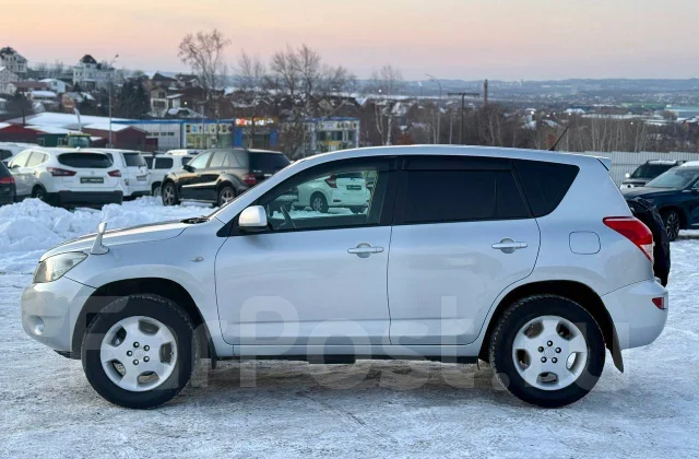 Toyota RAV4. �������, 4wd, 2.4 (170��.�.), ������, 210 000����. �� ����
