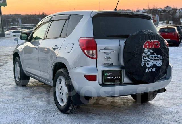 Toyota RAV4. �������, 4wd, 2.4 (170��.�.), ������, 210 000����. �� ����