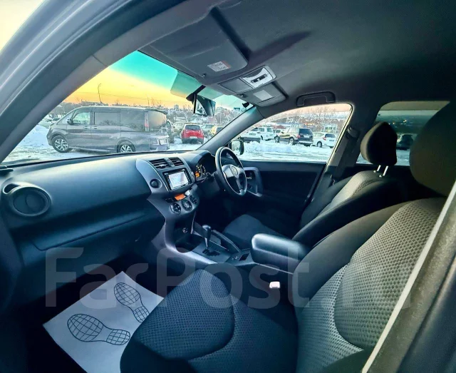 Toyota RAV4. �������, 4wd, 2.4 (170��.�.), ������, 210 000����. �� ����
