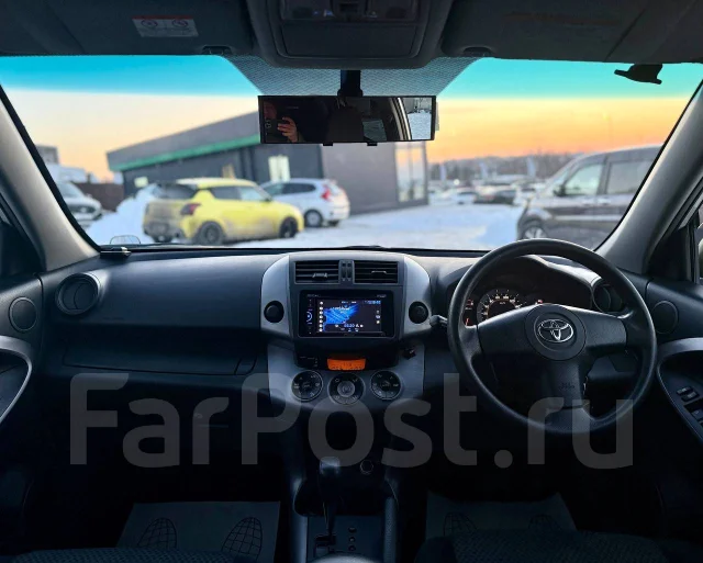 Toyota RAV4. �������, 4wd, 2.4 (170��.�.), ������, 210 000����. �� ����