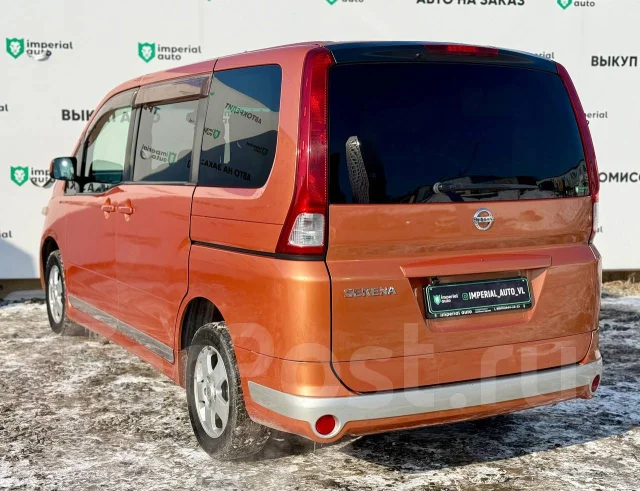 Nissan Serena. �������, ��������, 2.0 (137��.�.), ������, 120 000����. �� ����
