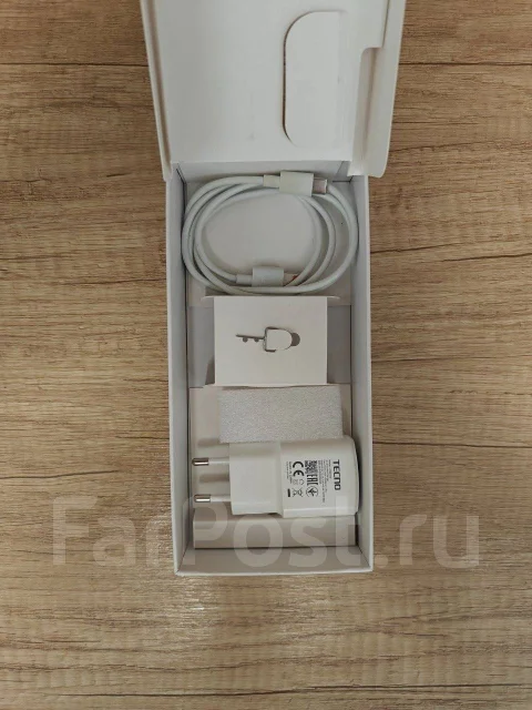Tecno Camon 19. �/�, 128 ��, ������, 3G, 4G LTE, Dual-SIM ����