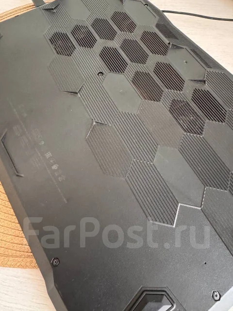 MSI Katana 17 B12VFK. 17.3", 4,4����, ��� 16 ��, ���� 500���, WiFi: 1, Bluetooth: 1, ����������� �� 5��. ����