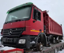 Mercedes-Benz Actros ����