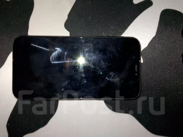 Apple iPhone 11. �/�, 64 ��, ������, 4G LTE ����