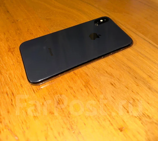 Apple iPhone X. �/�, 64 ��, ������ ����