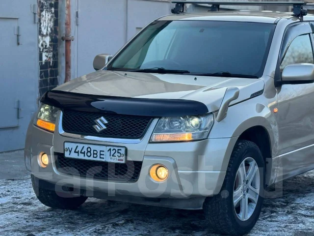 Suzuki Escudo. �������, 4wd, 2.0 (145��.�.), ������, 155����. �� ����
