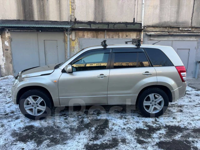 Suzuki Escudo. �������, 4wd, 2.0 (145��.�.), ������, 155����. �� ����