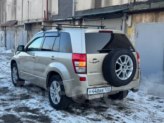 Suzuki Escudo. �������, 4wd, 2.0 (145��.�.), ������, 155����. �� ����