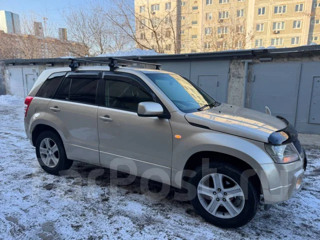 Suzuki Escudo. �������, 4wd, 2.0 (145��.�.), ������, 155����. �� ����