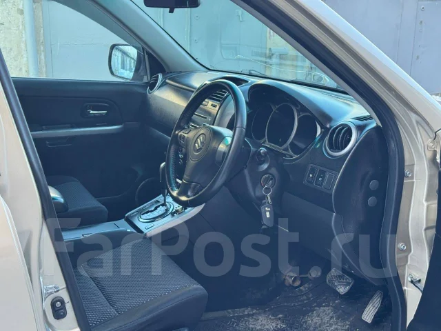 Suzuki Escudo. �������, 4wd, 2.0 (145��.�.), ������, 155����. �� ����