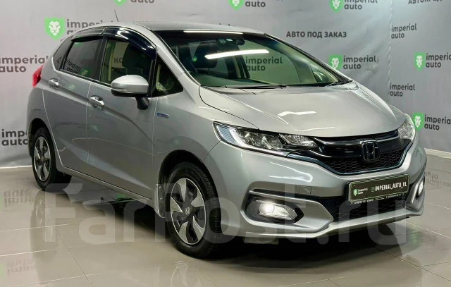 Honda Fit. �������, ��������, 1.5 (110��.�.), ������, 106 000����. �� ����