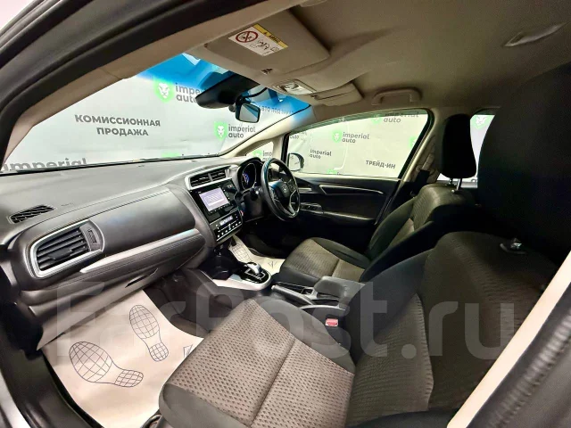 Honda Fit. �������, ��������, 1.5 (110��.�.), ������, 106 000����. �� ����