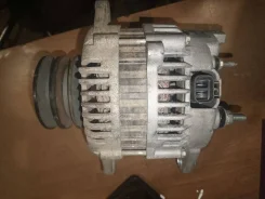 ��������� Nissan TD27, QD32 12V 90A 231007T400 ����