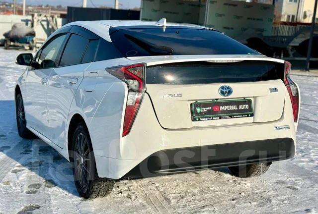 Toyota Prius. �������, ��������, 1.8 (98��.�.), ������, 128 000����. �� ����