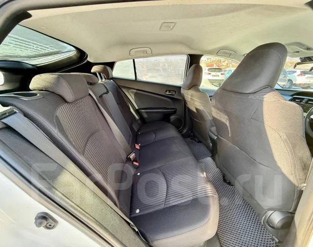 Toyota Prius. �������, ��������, 1.8 (98��.�.), ������, 128 000����. �� ����