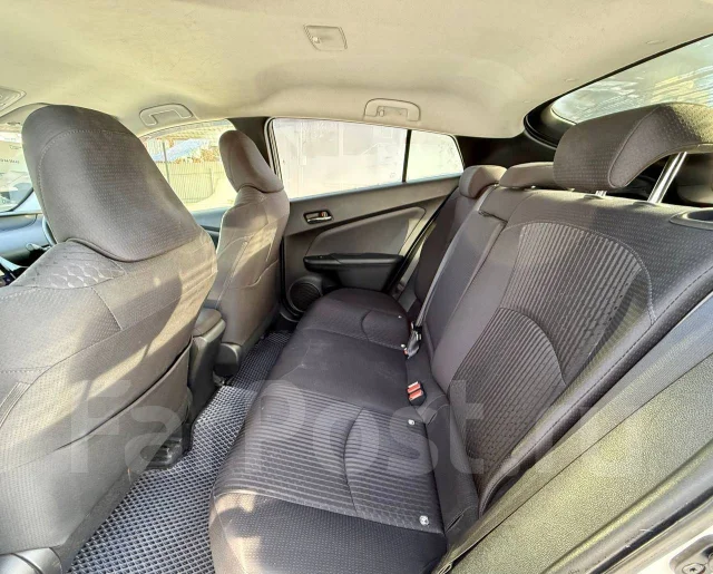 Toyota Prius. �������, ��������, 1.8 (98��.�.), ������, 128 000����. �� ����