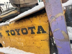 Toyota ����