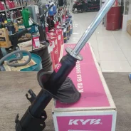 ����������� ����-��������� ������ 41953 KYB 333219 FR Nissan� 1993 - 1999 333219, ������ �������� 333219 ����