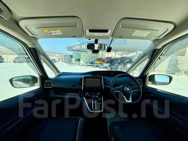 Nissan Serena. �������, ��������, 2.0 (150��.�.), ������, 156 000����. �� ����