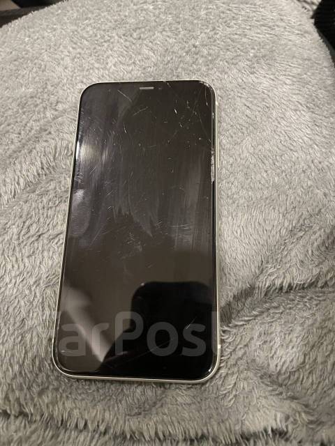 Apple iPhone 11. �/�, 64 ��, 4G LTE, ����������, NFC ����