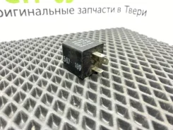 ���� ��������� Audi 100 1992 191953227A C4 AAH 191953227A ����
