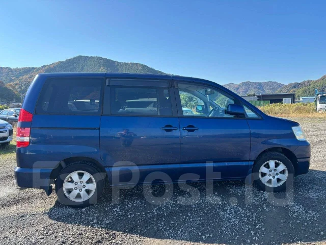 Toyota Noah. AZR60, 1AZFSE ����