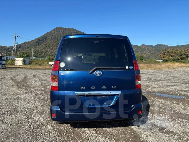 Toyota Noah. AZR60, 1AZFSE ����