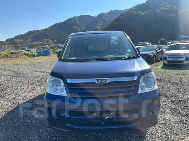 Toyota Noah. AZR60, 1AZFSE ����