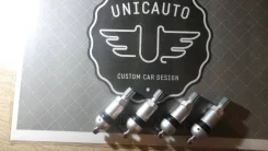 ������� ������� �������� � ����� Mercedes 4�� ����