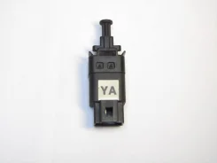 ������ ����-������� 96440925 YA Chevrolet Aveo �200-250 Lacetti Rezzo Epica Evanda Spark - 2pin 71593 71593 ����