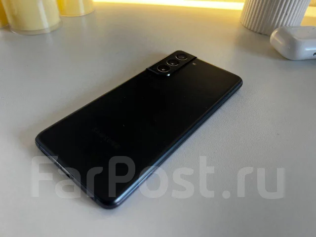 Samsung Galaxy S21 5G. �/�, 128 ��, ������, 4G LTE, Dual-SIM, NFC ����