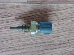 ������ ����������� Toyota Liteace S412M 8942216010 8942216010 ����