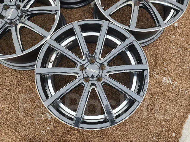 Venerdi. 8.5x20", 5x114.3, ET35 ����