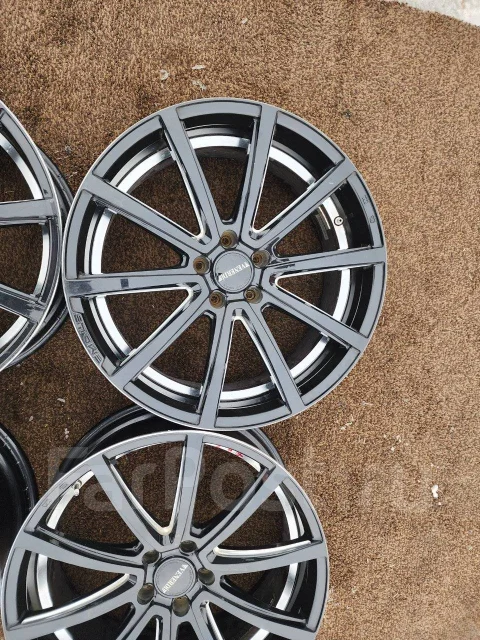 Venerdi. 8.5x20", 5x114.3, ET35 ����