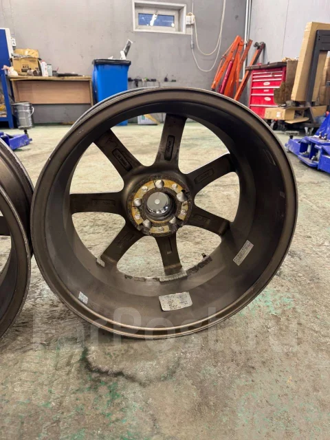 Work Emotion XT7. 7.5x18", 5x114.3, ET35, �� 73,3���. ����