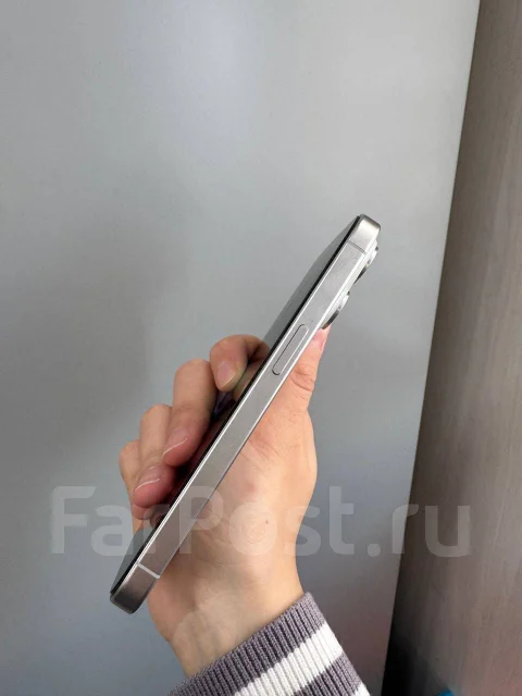 Apple iPhone 15 Pro. �/�, 256 ��, �����, 4G LTE ����